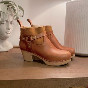 Swedish Hasbeen Wooden Clog Boots, size 38